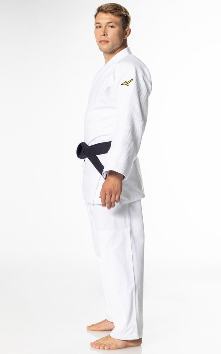 Mizuno JU Kimono Yusho III IJF 750g, White