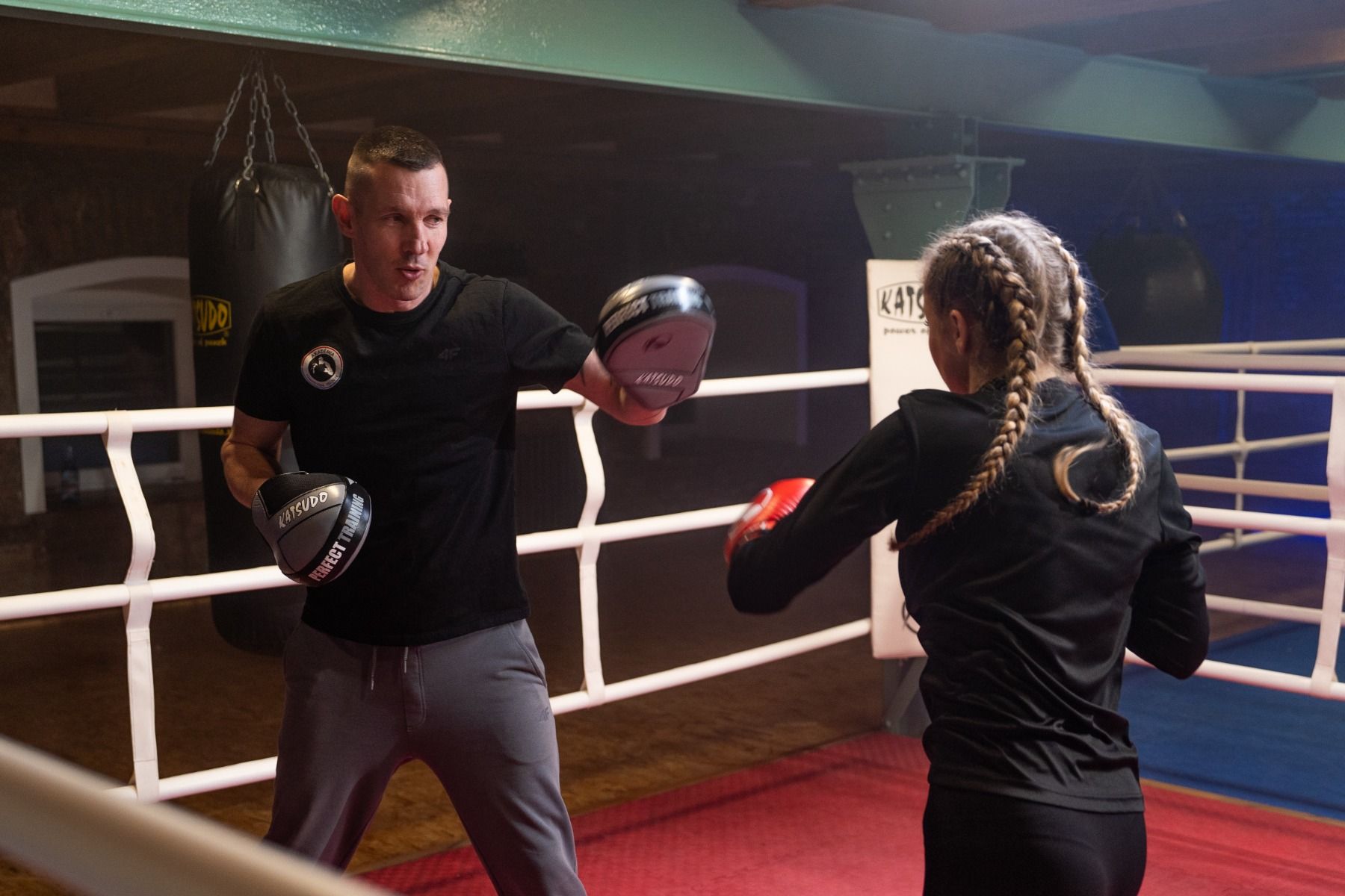 Katsudo Leather Boxing Pads Perfect, Black