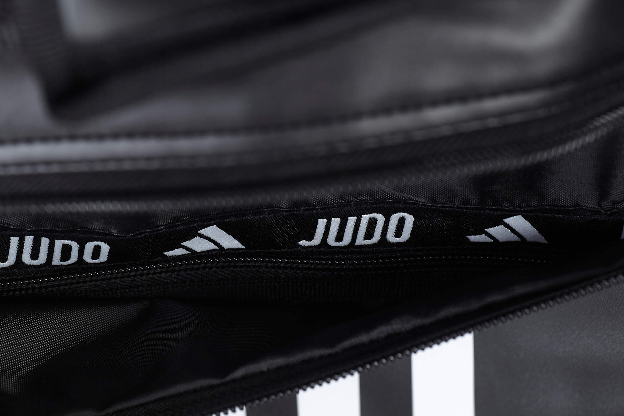 Adidas τσάντα τζούντο από δερματίνη L, μαύρο
